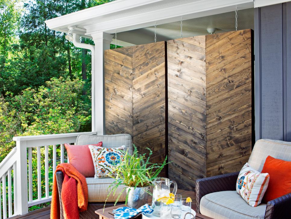 How To Choose The Best Outdoor Patio Screen, Outdoor Panels For Patio
